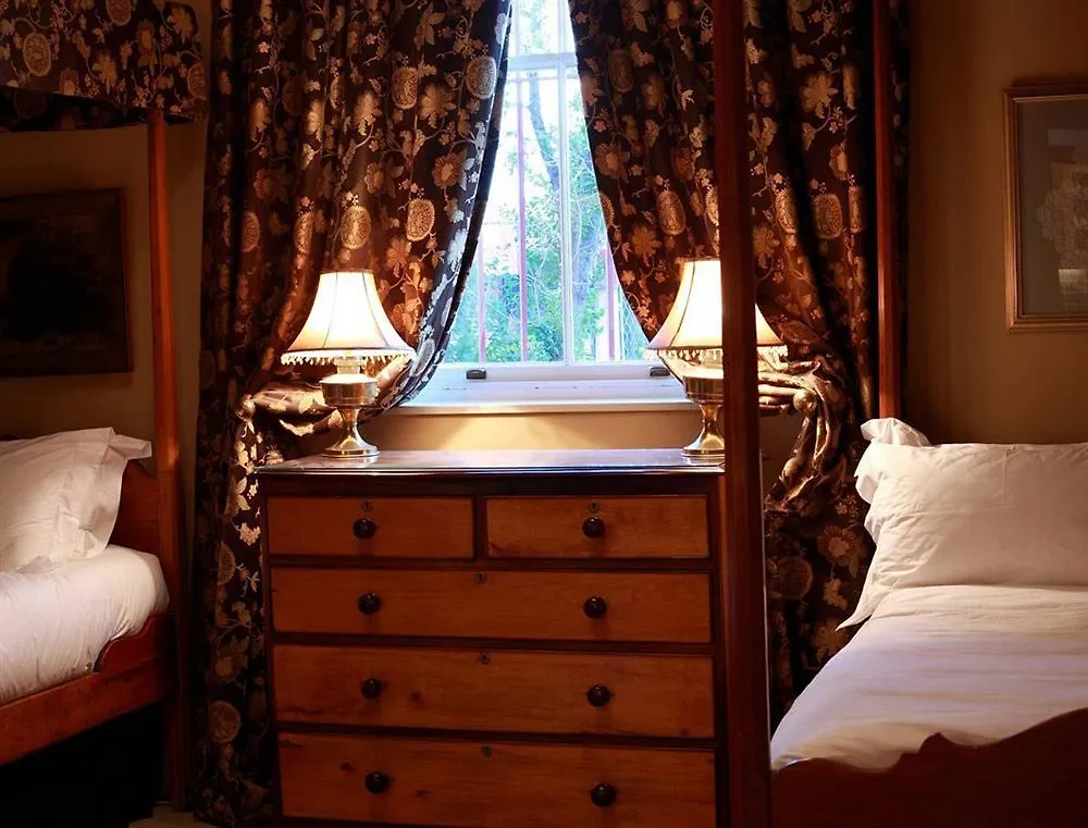 Dutch Manor Antique Hotel Cape Town
